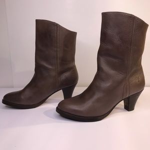 FRYE Mid Calf Brown Taupe Leather Boots Size 7
